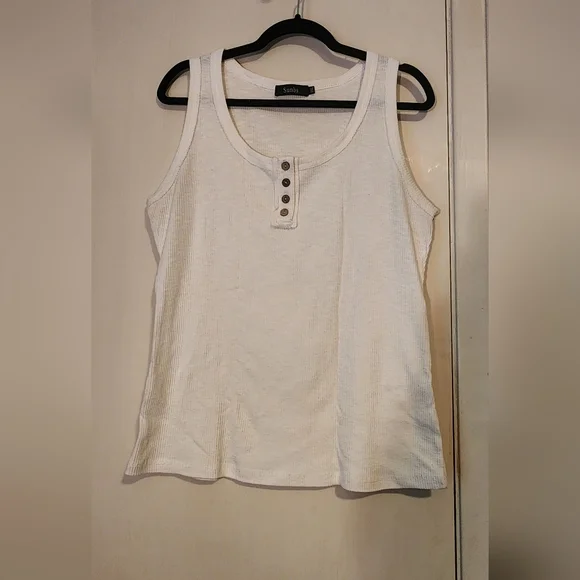 Set of 3 Women's Sleeveless Ribbed Tank Tops - Dark Grey, White and Beige - Picture 5 of 11